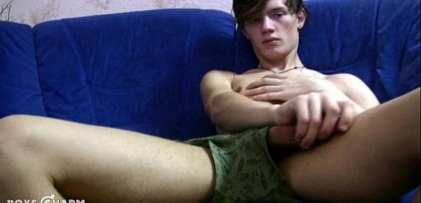  Hot in the ass twink drains his mushroom-head cock